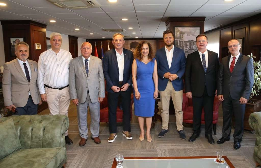 Načelnik Irfan Čengić u posjeti gradonačelniku Izmira i načelnici Karšijake